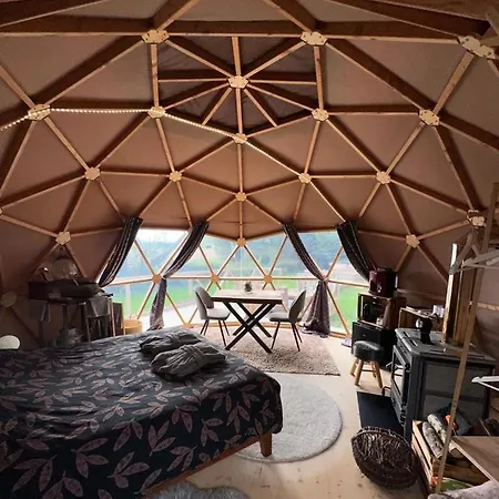 Luxury tent Petit Dome
