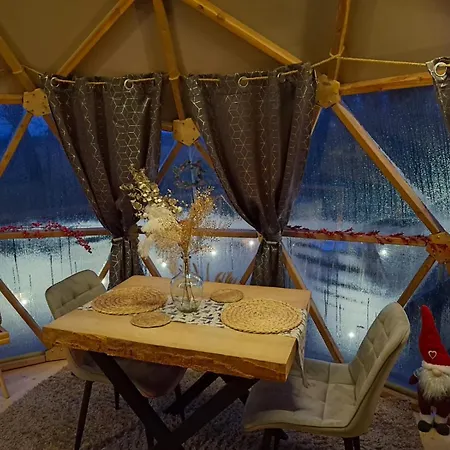 Petit Dome Luxury tent *