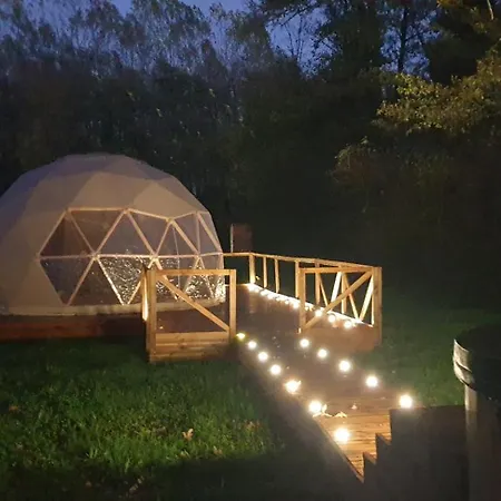 Luxury tent Petit Dome